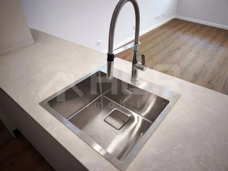 Apartamento T1 para Venda em Santo Antonio da Charneca Foto 11