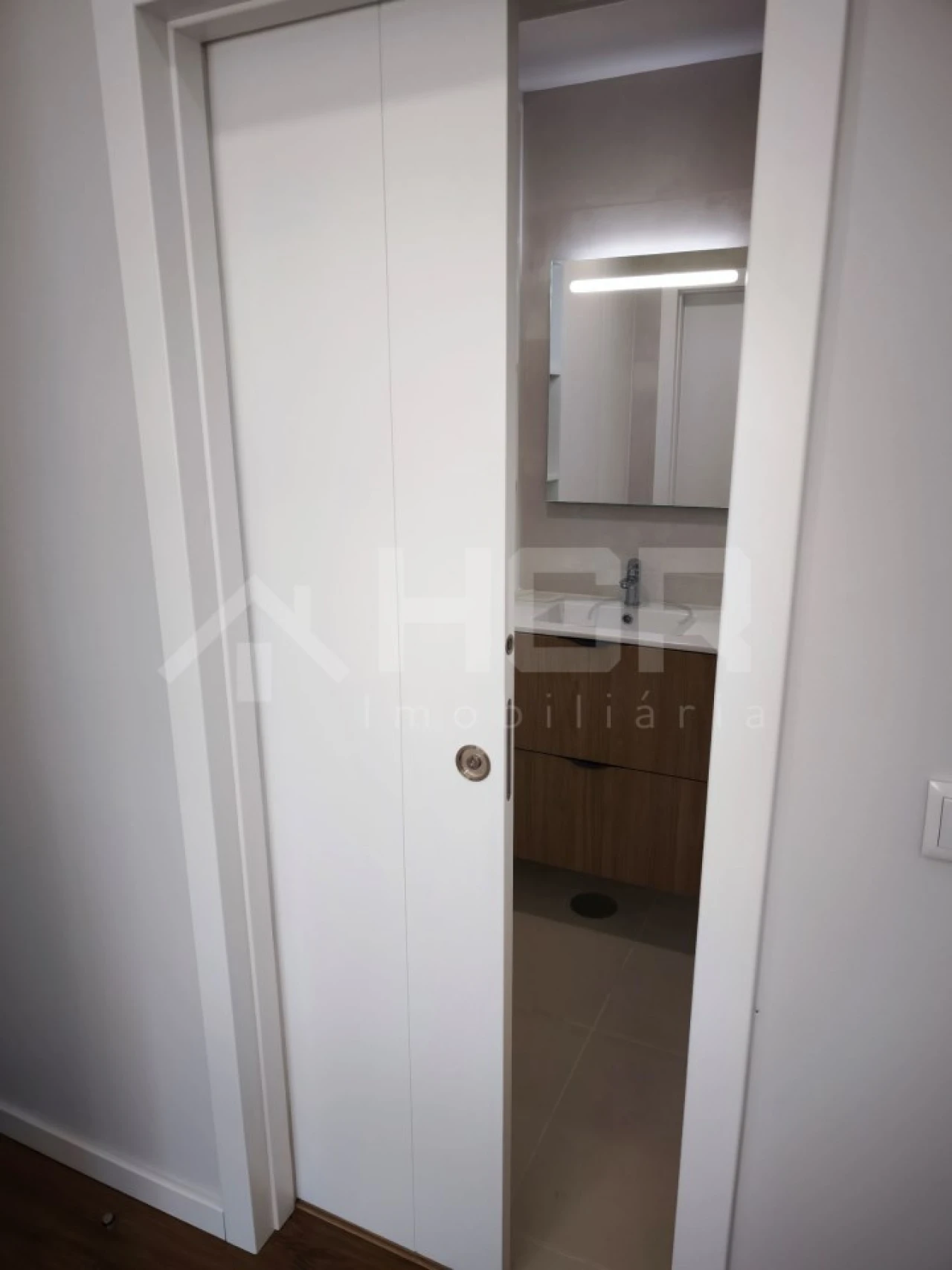 Apartamento T1 para Venda em Santo Antonio da Charneca Foto 15