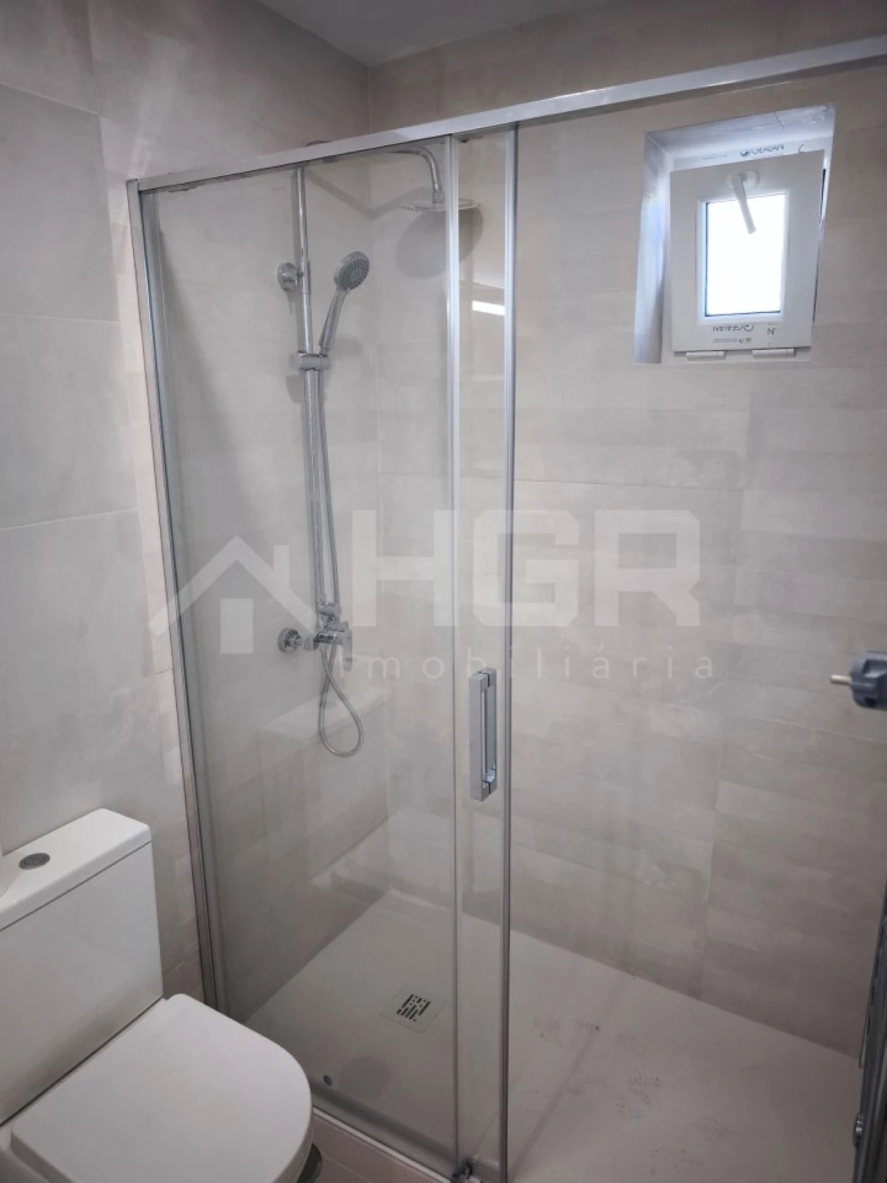 Apartamento T1 para Venda em Santo Antonio da Charneca Foto 17