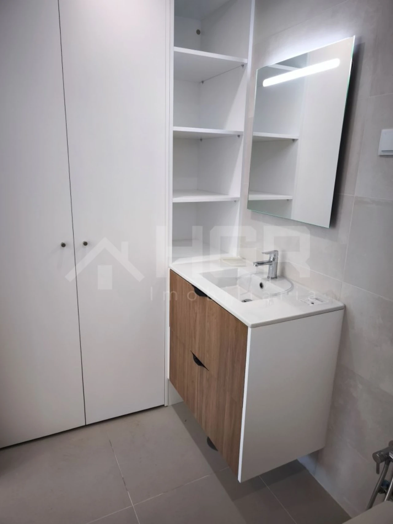 Apartamento T1 para Venda em Santo Antonio da Charneca Foto 18