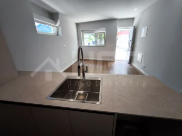 Apartamento T1 para Venda em Santo Antonio da Charneca