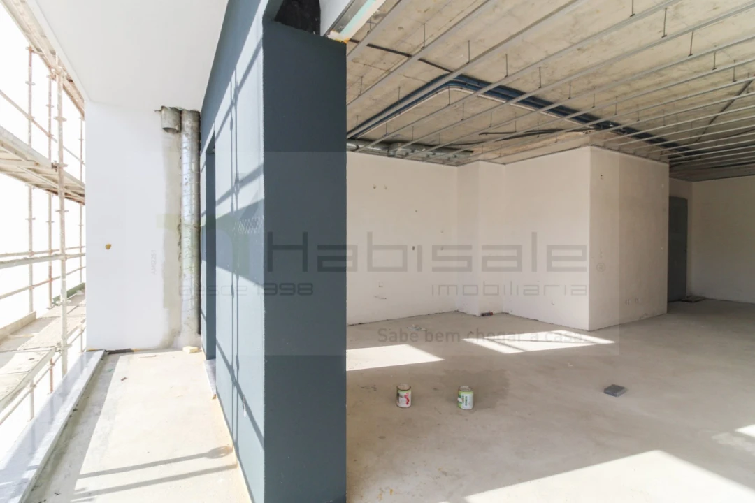Apartamento T3 para Venda em Santo António dos Cavaleiros e Frielas Foto 7