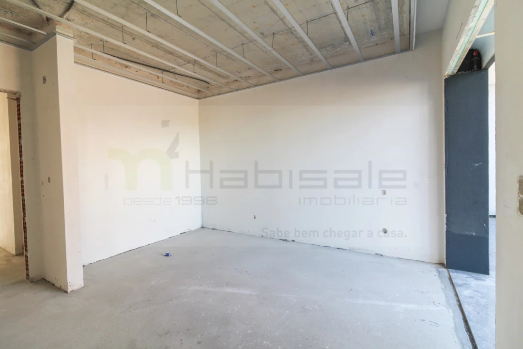 Apartamento T3 para Venda em Santo António dos Cavaleiros e Frielas Foto 12