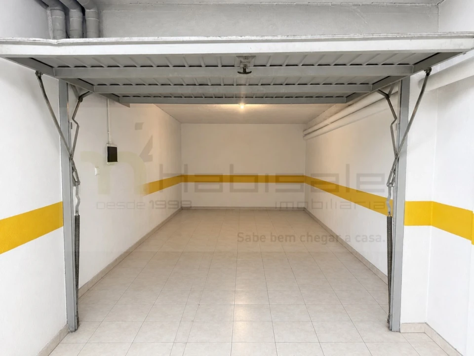 Apartamento T3 para Venda em São Domingos de Rana Foto 18