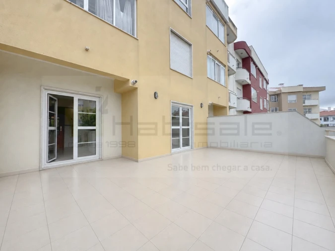 Apartamento T3 para Venda em São Domingos de Rana Foto 3