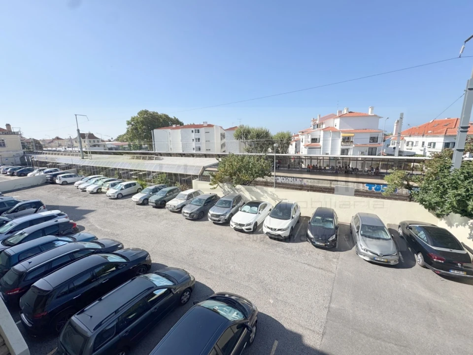 Apartamento T2 para Venda em Carcavelos e Parede Foto 16