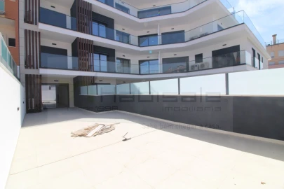 Apartamento T3 para Venda em Costa da Caparica