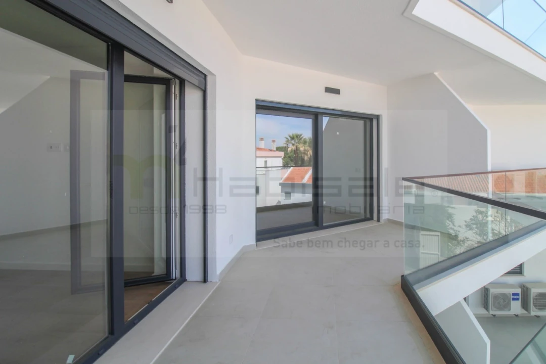 Apartamento T2 para Venda em Costa da Caparica Foto 15