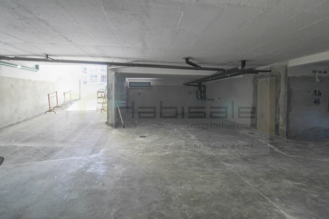 Apartamento T3 para Venda em Charneca de Caparica e Sobreda Foto 24