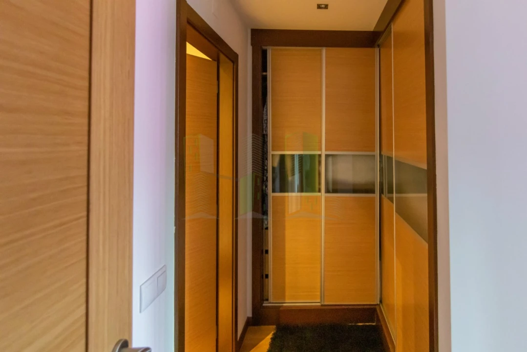 Apartamento T2 para Arrendamento em São Pedro Foto 16