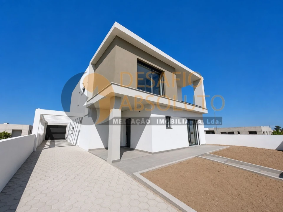 Moradia T4 para Venda em Azeitão (São Lourenço e São Simão) Foto 1