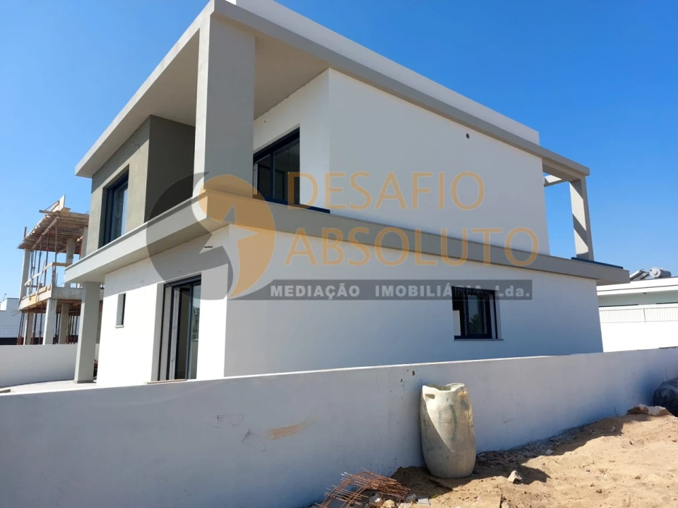 Moradia T4 para Venda em Azeitão (São Lourenço e São Simão) Foto 38