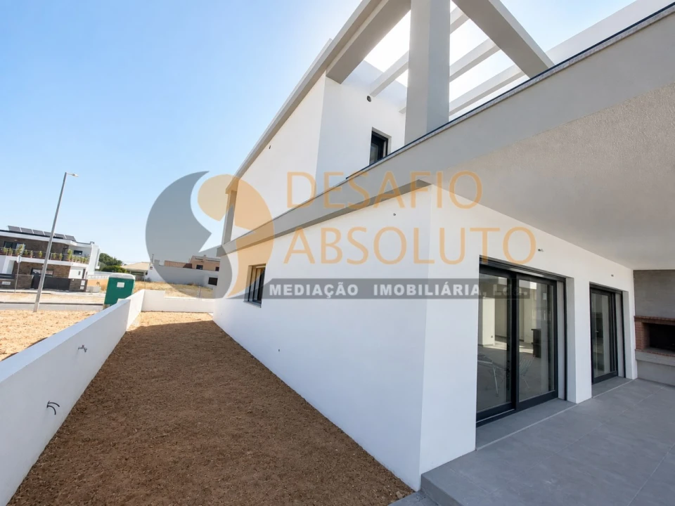 Moradia T4 para Venda em Azeitão (São Lourenço e São Simão) Foto 39