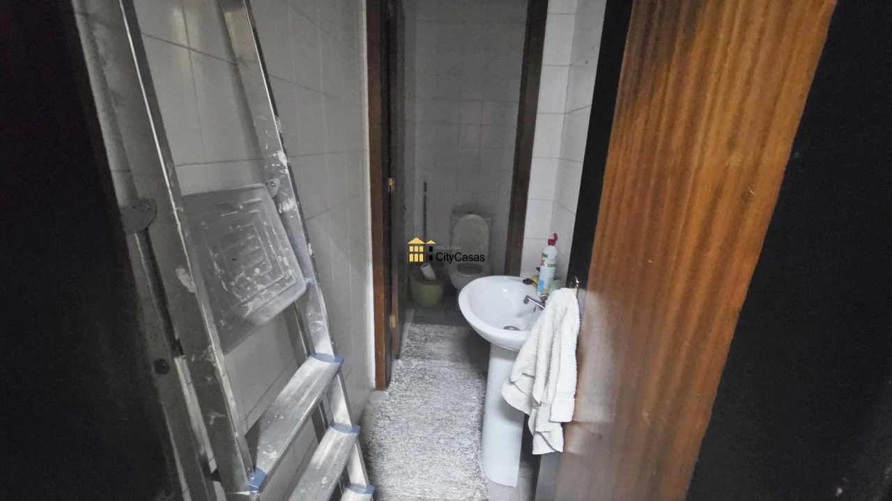 Loja para Cedência de Quotas em Aguas Santas Foto 11