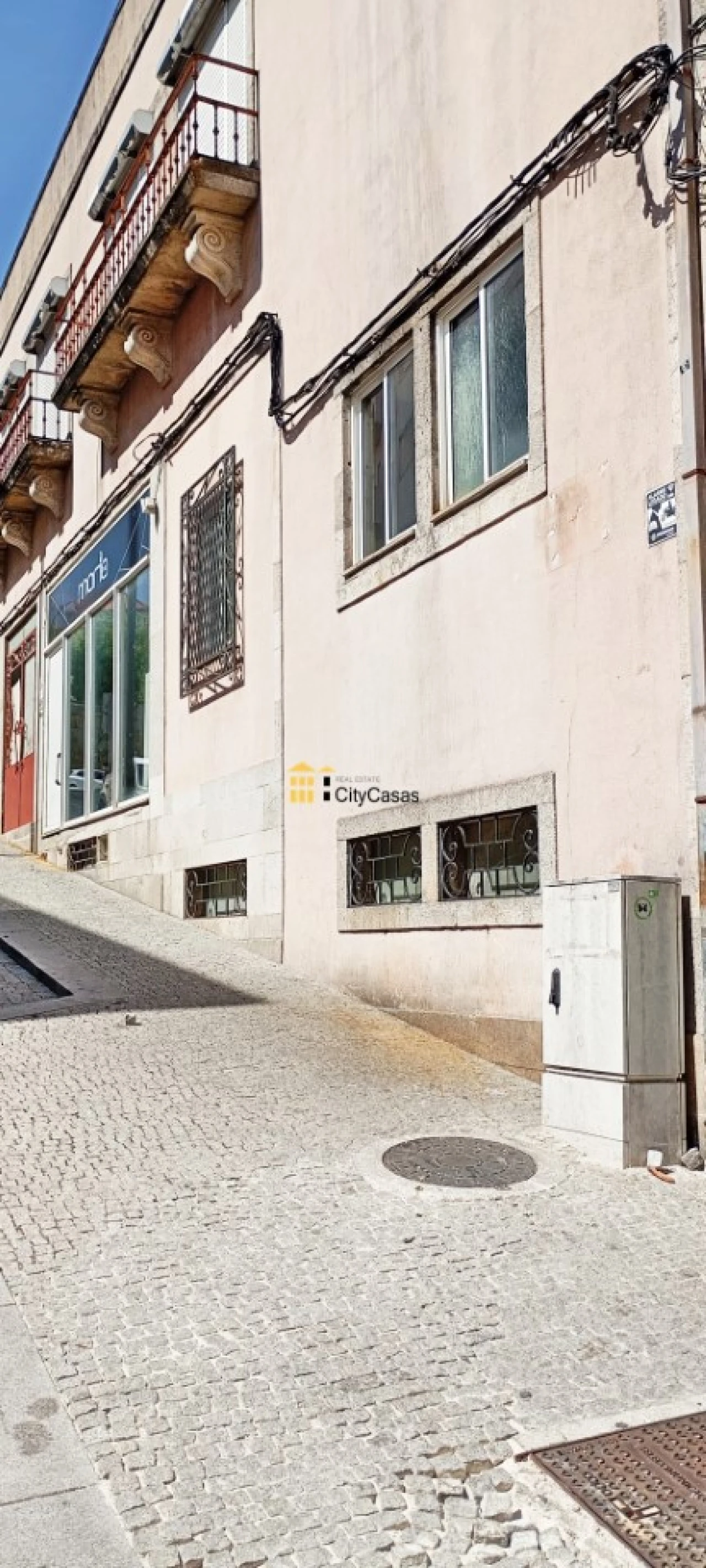 Loja para Venda em Lamego (Almacave e Sé) Foto 3
