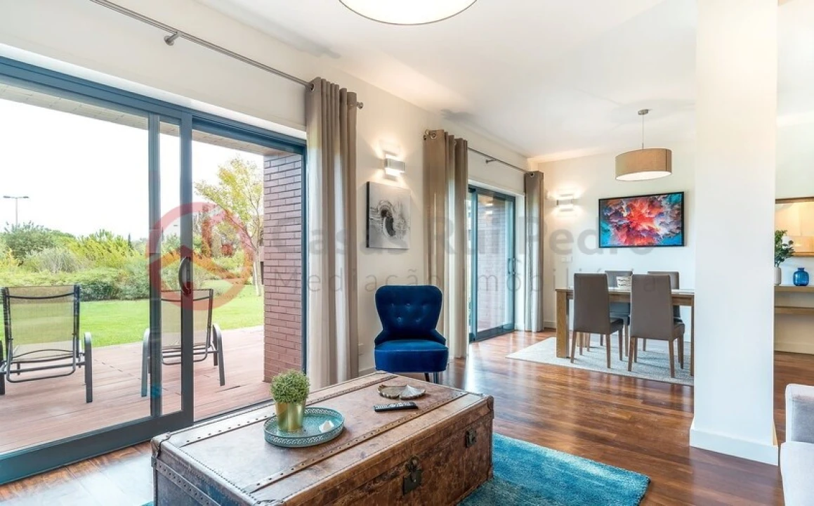 Apartamento T1 para Venda em Quarteira Foto 4