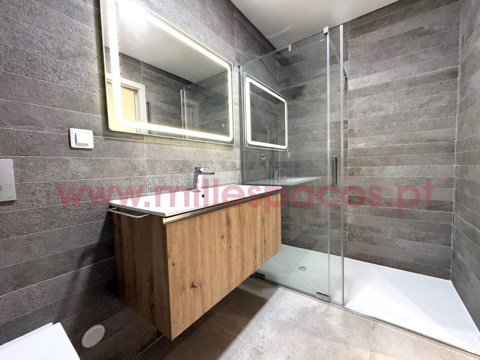 Apartamento T2 para Venda em Montijo e Afonsoeiro Foto 37