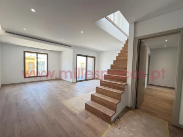 Apartamento T4 para Venda em Montijo e Afonsoeiro