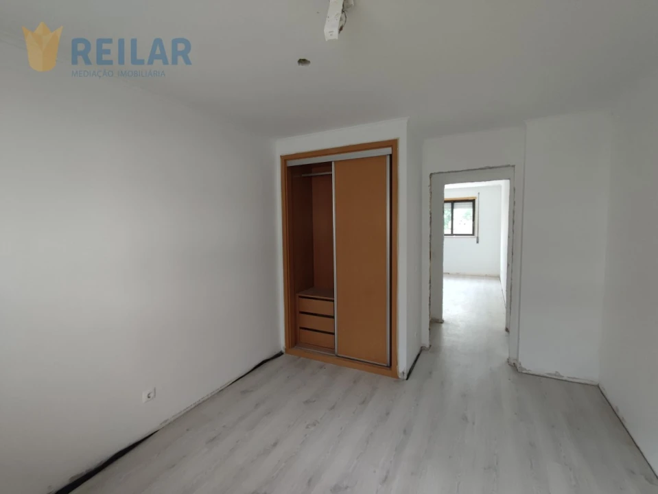 Apartamento T2 para Venda em Santa Clara Foto 4