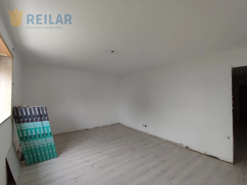 Apartamento T2 para Venda em Santa Clara Foto 9