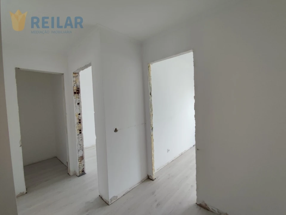 Apartamento T2 para Venda em Santa Clara Foto 18