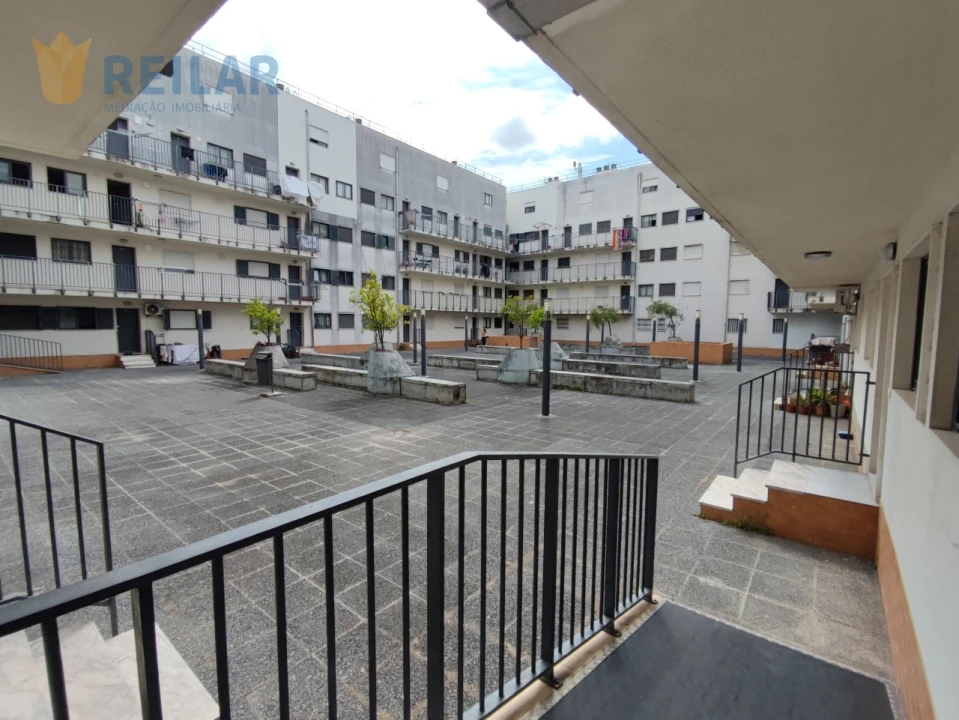 Apartamento T2 para Venda em Santa Clara Foto 22
