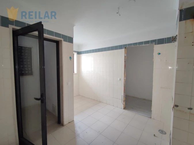 Apartamento T2 para Venda em Santa Clara Foto 2