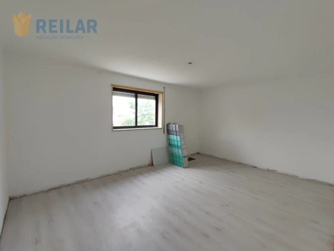 Apartamento T2 para Venda em Santa Clara Foto 3