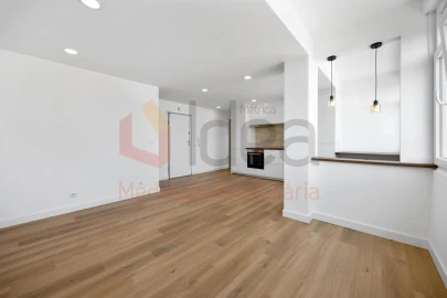 Apartamento T1 para Venda em Amora