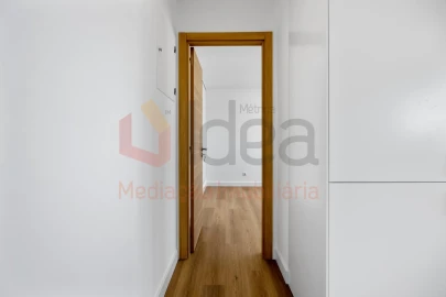 Apartamento T1 para Venda em Amora