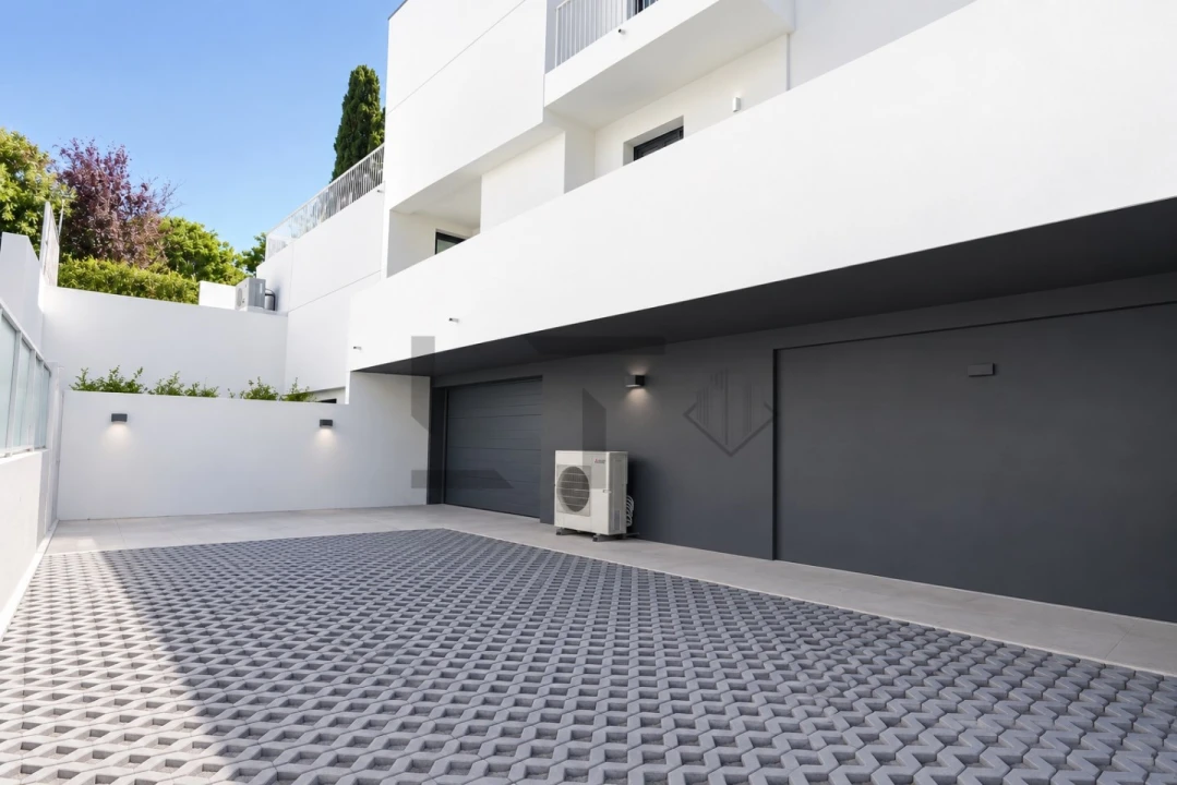 Moradia T4 para Venda em Sesimbra (Castelo) Foto 48