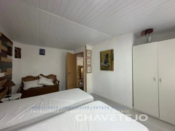 Prédio para Venda em São João Baptista e Santa Maria dos Olivais