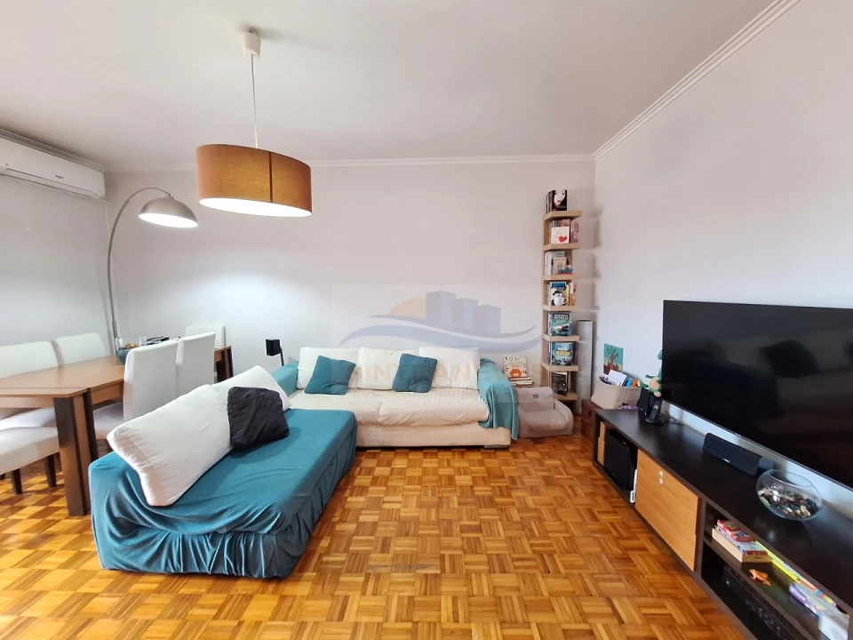 Apartamento T3 para Venda em Mina de Água Foto 8