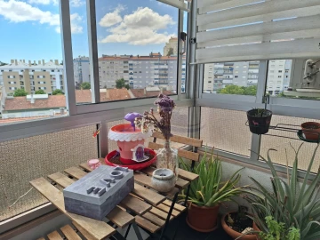 Apartamento T3 para Venda em Mina de Água