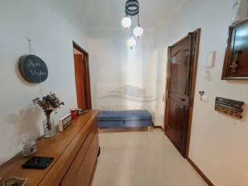 Apartamento T3 para Venda em Mina de Água