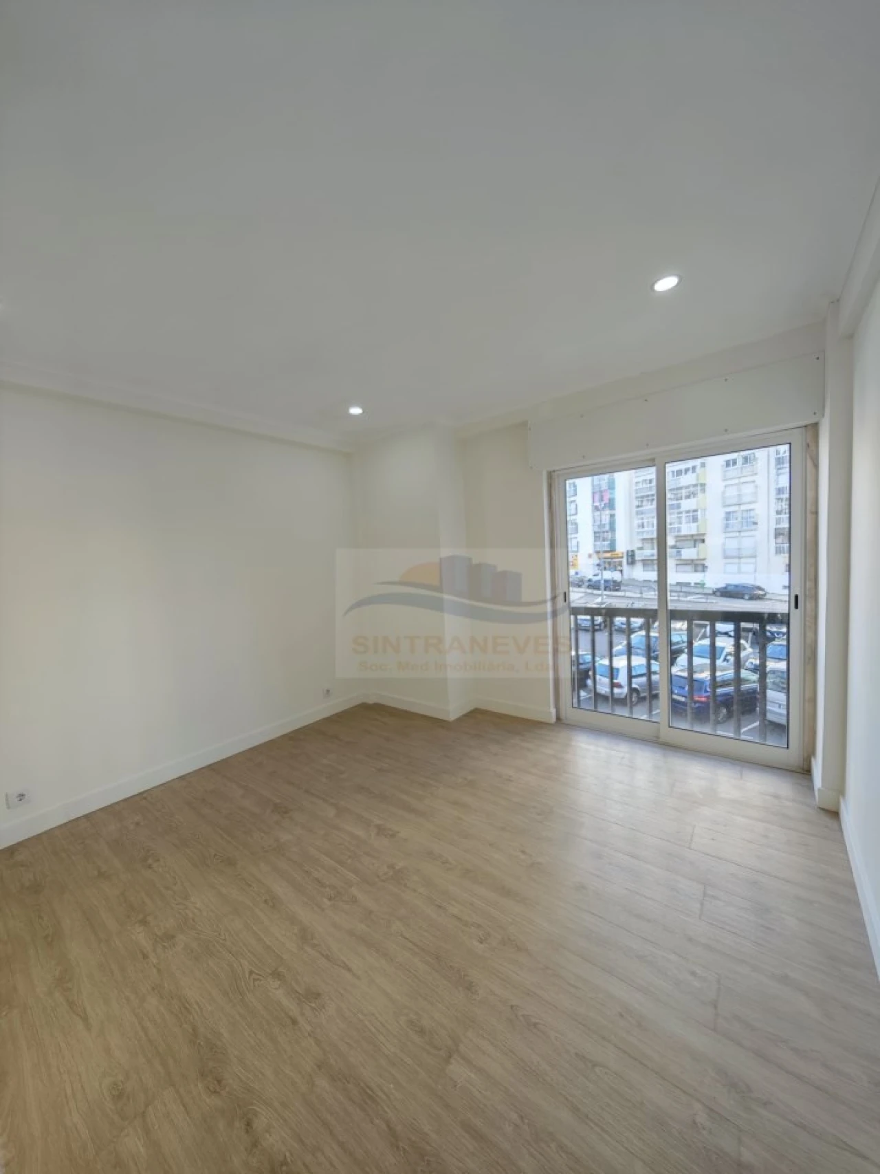 Apartamento T2 para Venda em Cacém e São Marcos Foto 13