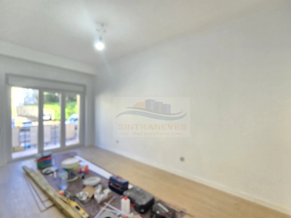 Apartamento T2 para Venda em Venteira Foto 19