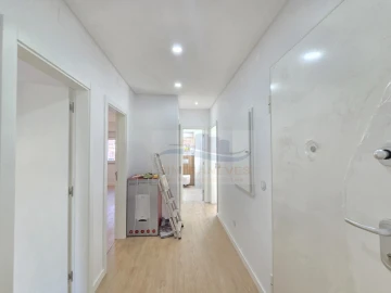 Apartamento T2 para Venda em Venteira