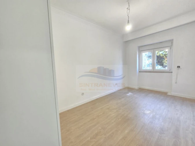 Apartamento T2 para Venda em Venteira Foto 12
