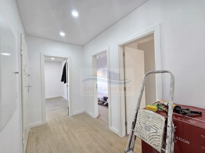 Apartamento T2 para Venda em Venteira Foto 17