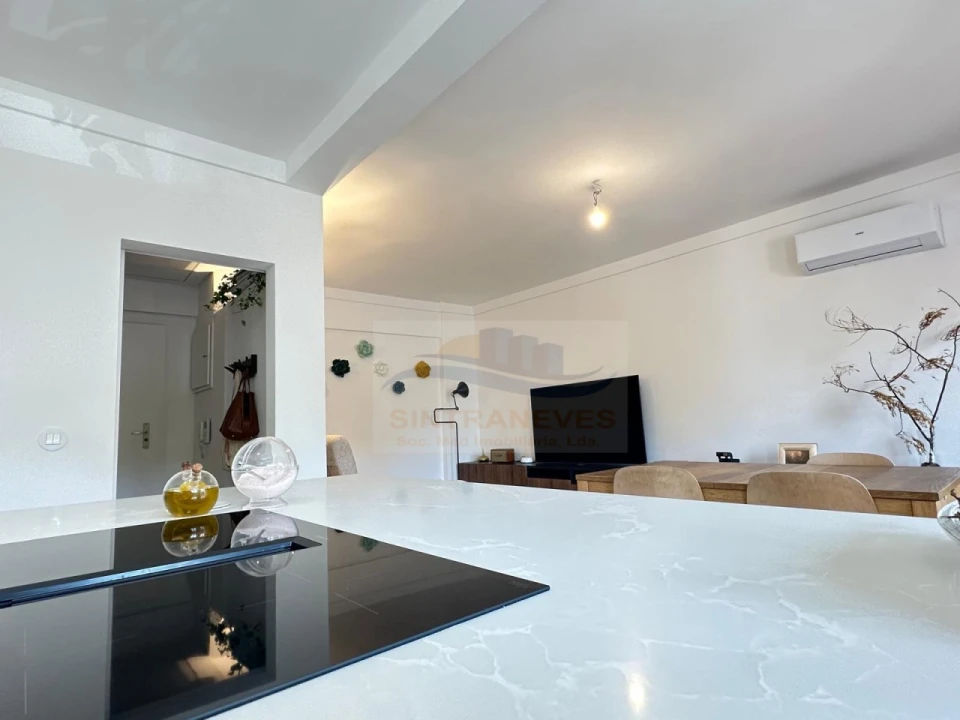 Apartamento T3 para Venda em Alfragide Foto 10