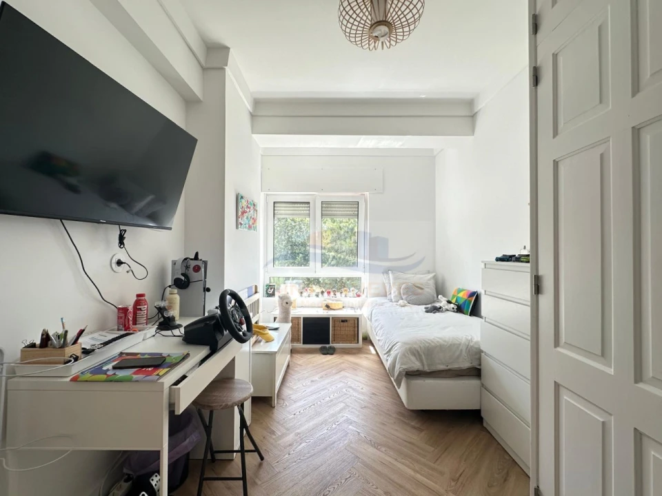 Apartamento T3 para Venda em Alfragide Foto 22
