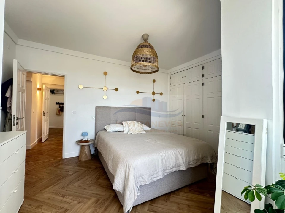 Apartamento T3 para Venda em Alfragide Foto 35