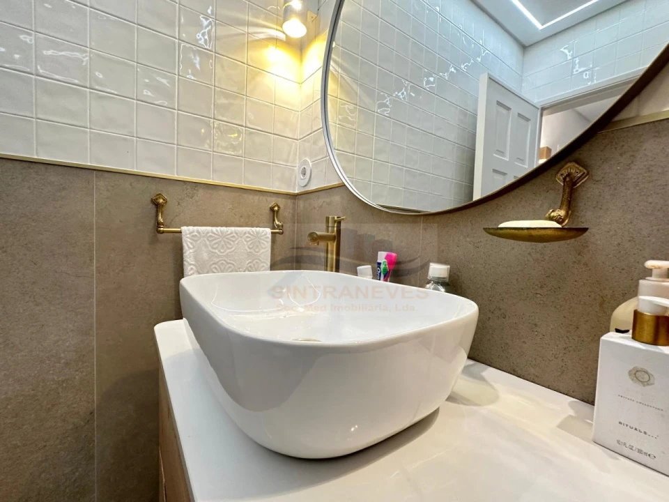 Apartamento T3 para Venda em Alfragide Foto 48