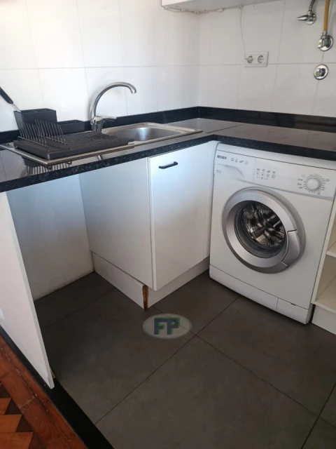 Apartamento T2 para Arrendamento em Arroios