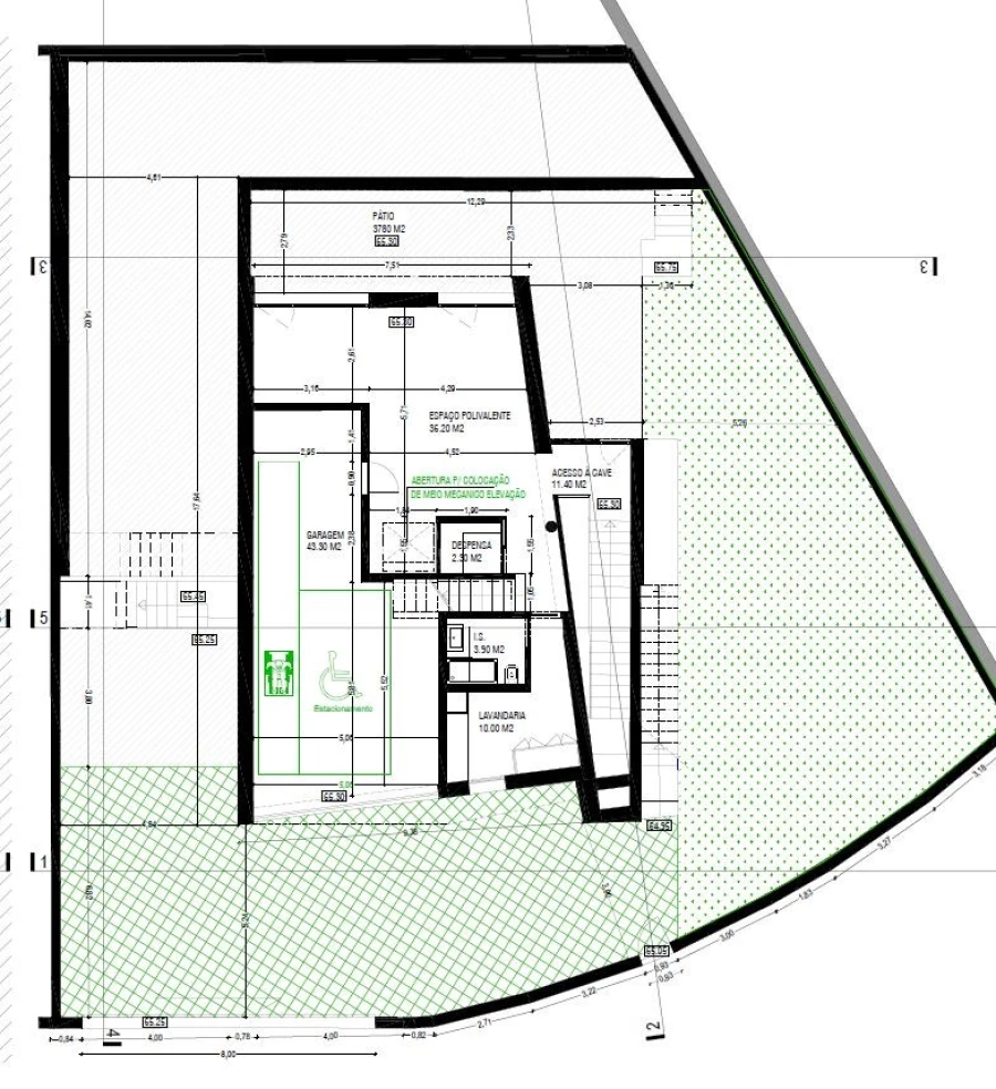 Moradia T4 para Venda em Ramalde Planta 2