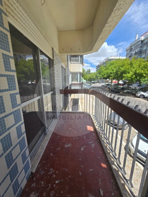 Apartamento T3 para Venda em União das Freguesias de Setúbal