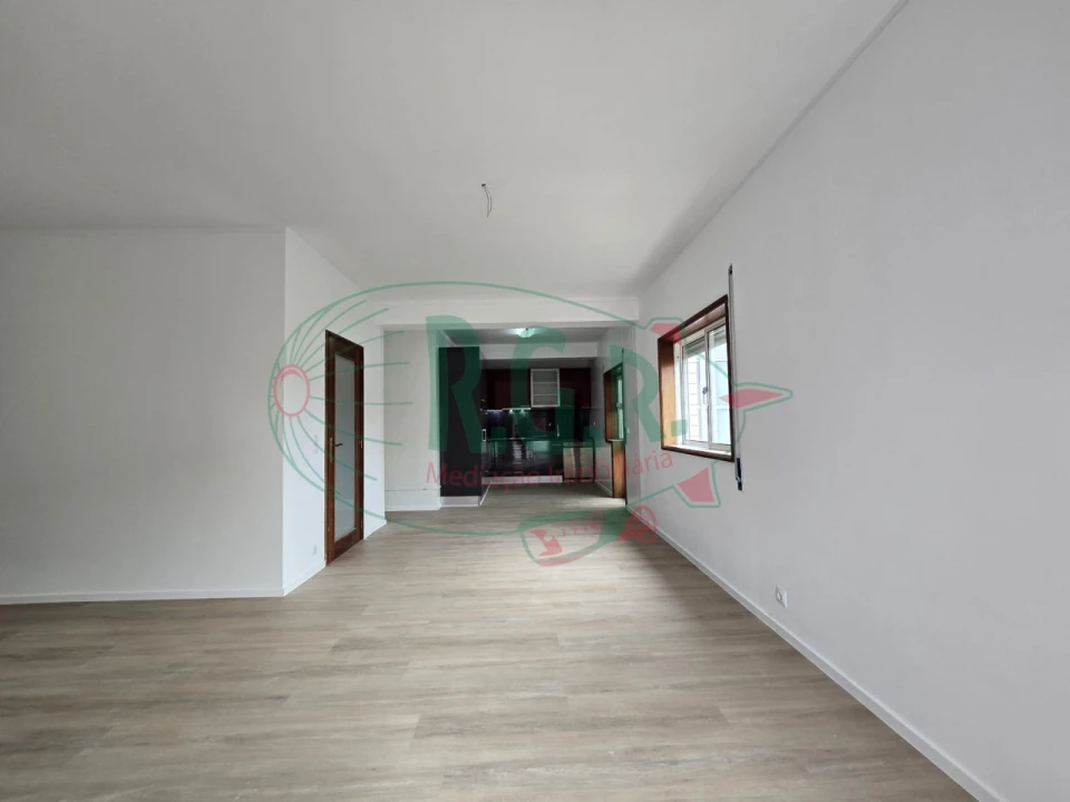 Apartamento T2 para Venda em Baguim do Monte (Rio Tinto) Foto 8
