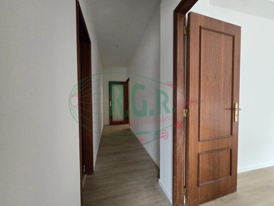 Apartamento T2 para Venda em Baguim do Monte (Rio Tinto) Foto 24