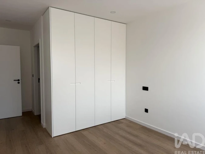 Apartamento T2 para Venda em Vila Cova da Lixa e Borba de Godim Foto 9
